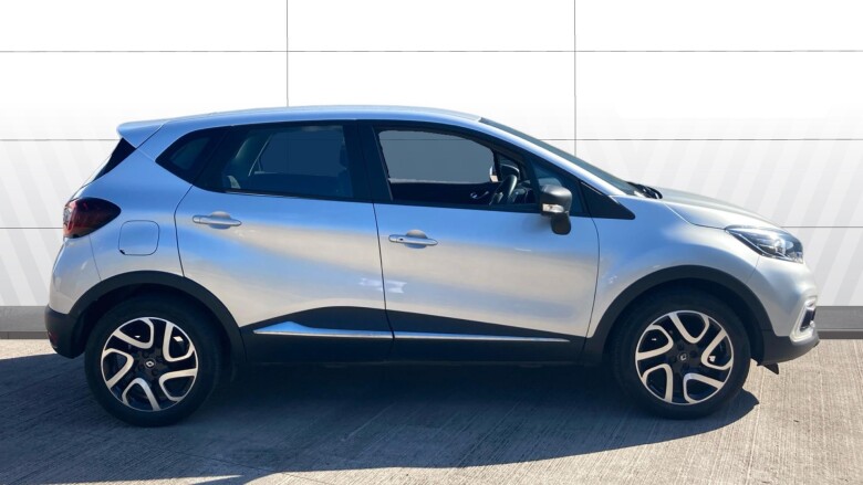 Renault Captur 0.9 TCE 90 Dynamique Nav 5dr Petrol Hatchback